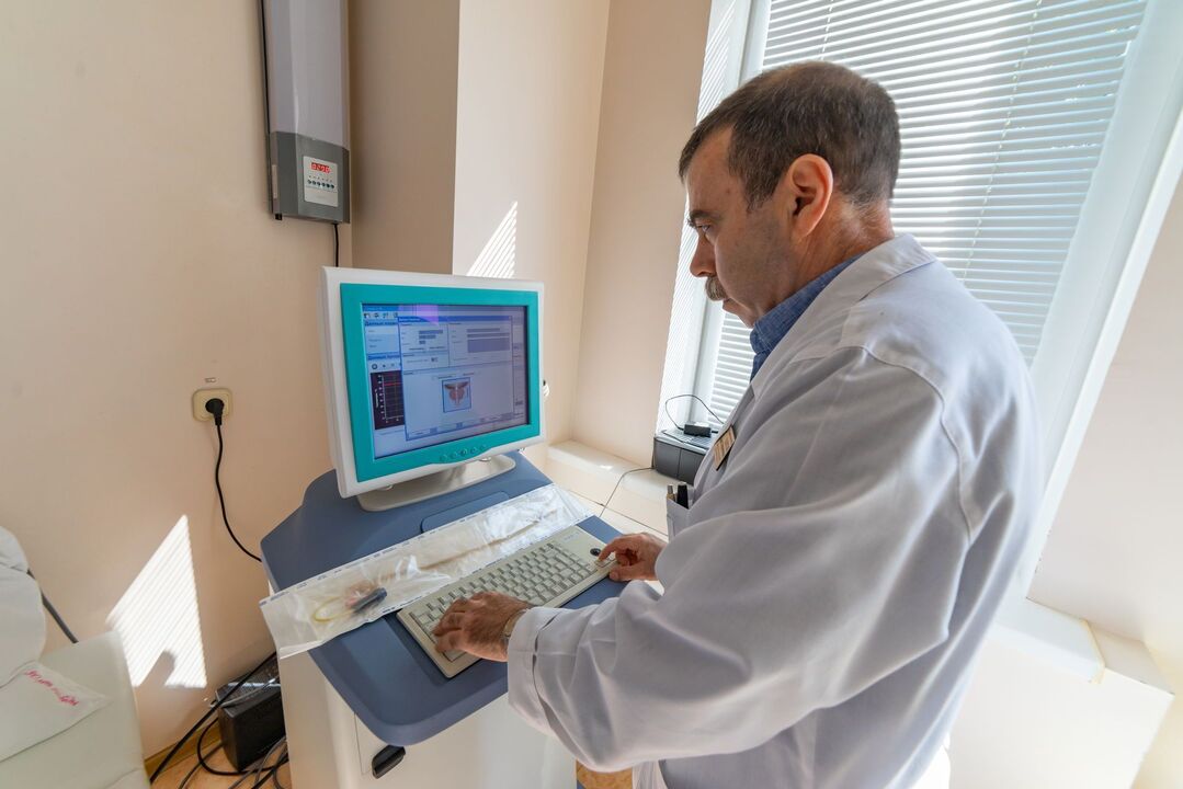 stationair apparaat voor de behandeling van prostatitis